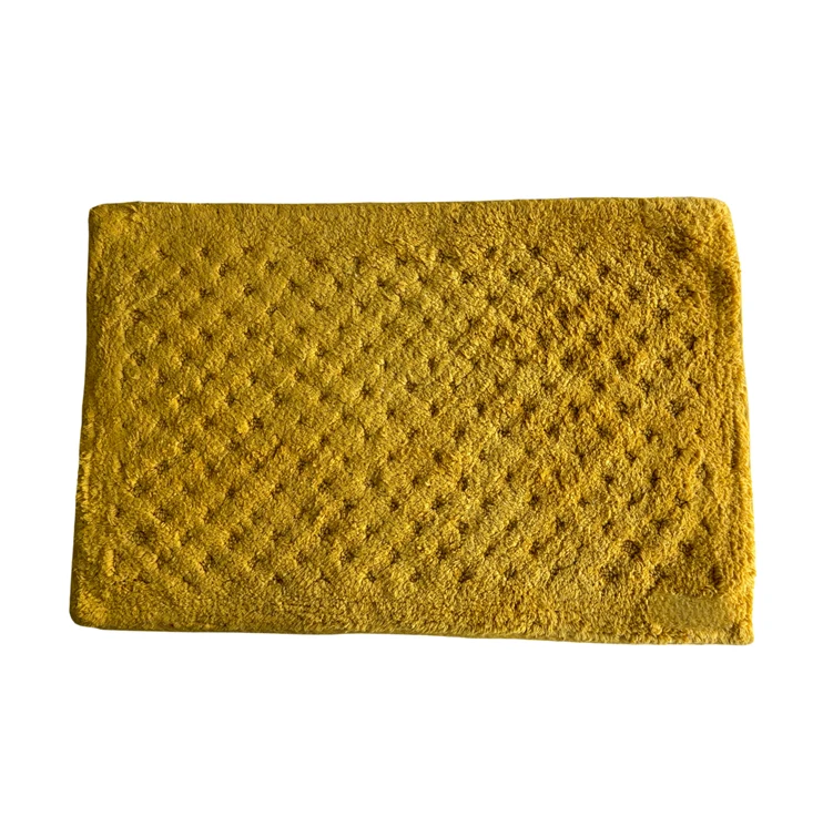 Direct Wholesale Factory Supply of 100% Assured Quality Cotton Solid Pattern Bath Mat with Custom Size and Weight