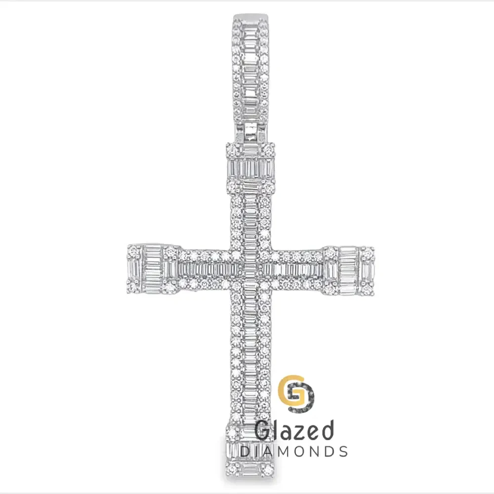 925 Sterling Silver Hip Hop Cross Pendant Adorn With Moissanite VVs Clarity Round And Baguette Cut Diamonds