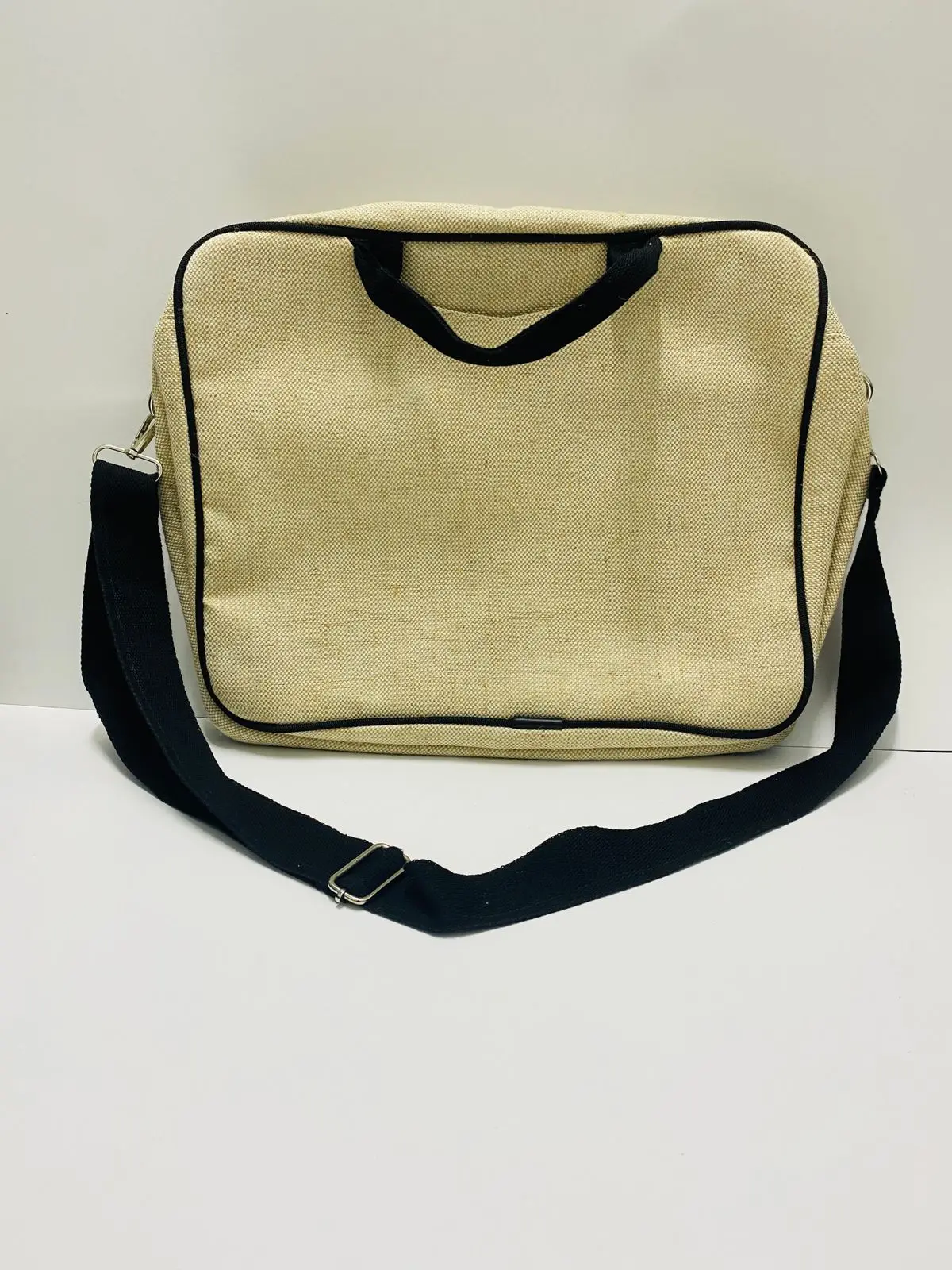 Sustainable Most Demand Eco-Friendly Laptop Bag Collection Jute Laptop Bags with Handles for Individuals Trip from Bagladesh