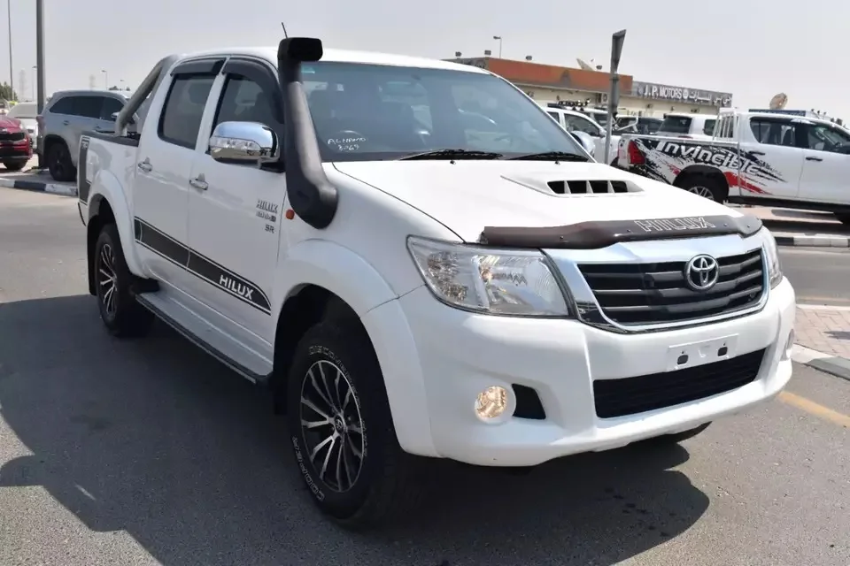 Used   Toyotas Hilux  pickup 4x4 Double Cabin On Sales