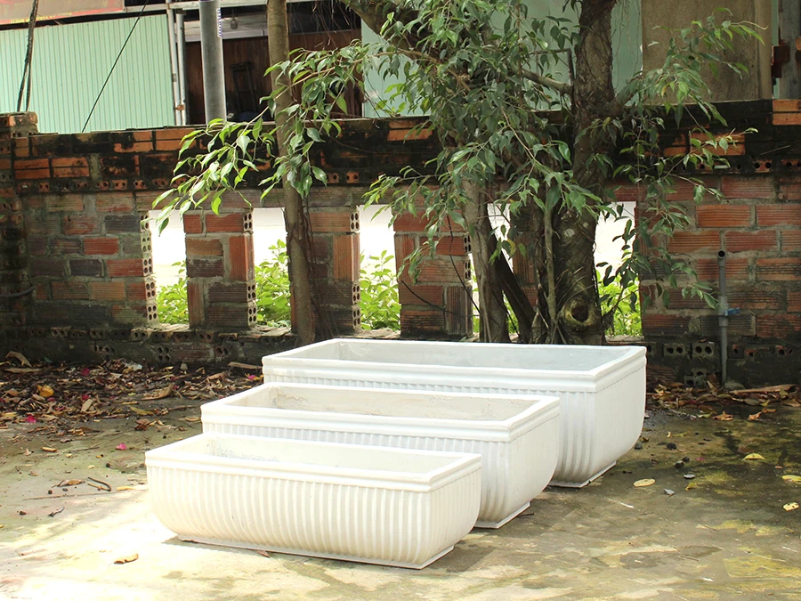 Wholesale Customized White Concrete Rectangular Planter Garden Decorations for Outdoor Balcony Nursery for Flower Pot Displays