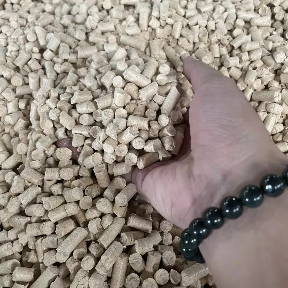 Light Color Pine Wood Pellets Agricultural Waste Product