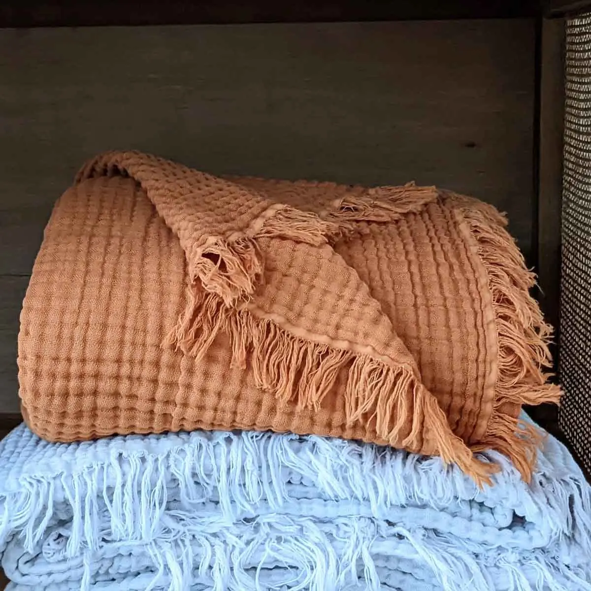 Extra Soft 100% Cotton Muslin Fabric Lightweight Throw Blanket Hair TV Picnic Beach Travel Couches &Sofas Reusable High Quality