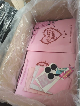 paper bags packaging 02.jpg