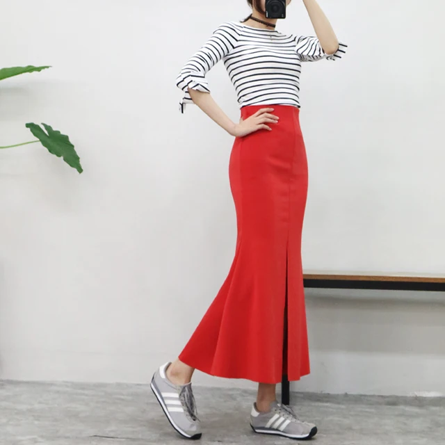 Sophisticated slits mermaid line spandex long skirt made in Korea