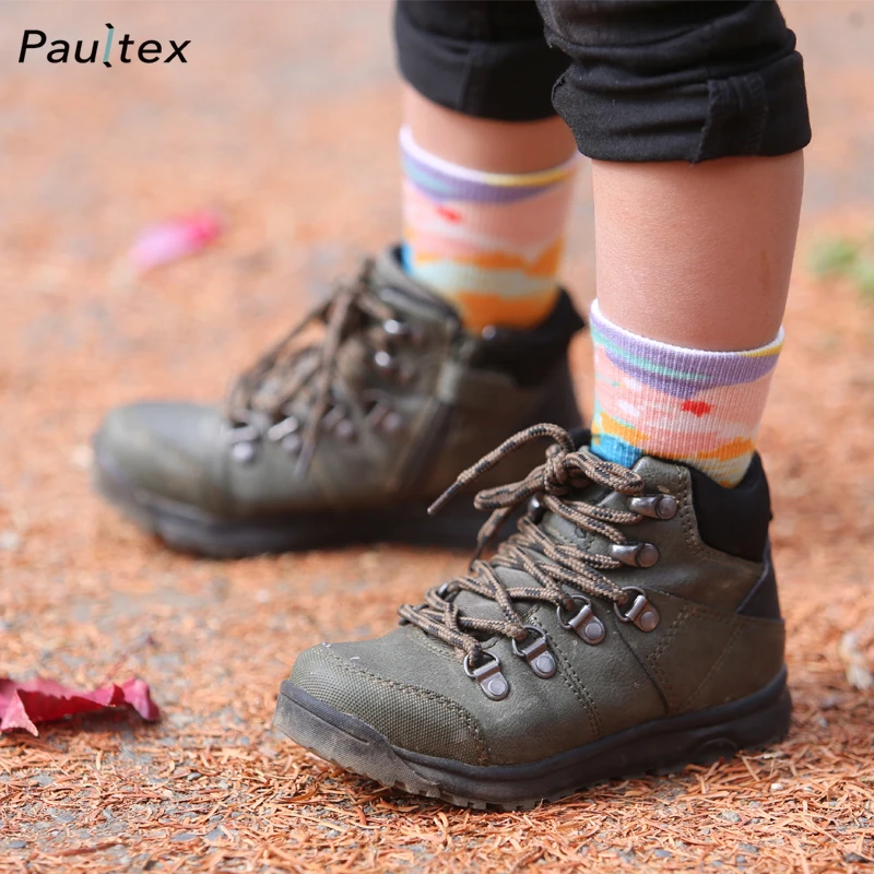 Custom wholesale sustainable socks for kids schools