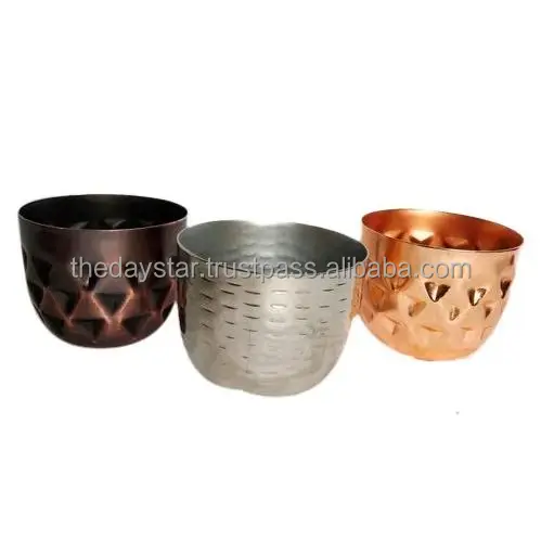 Customizable Unique Design Metal Capper Hammered Textured Decorative Wax Votive With Flower Design On Lid, Metal Jar For Wax