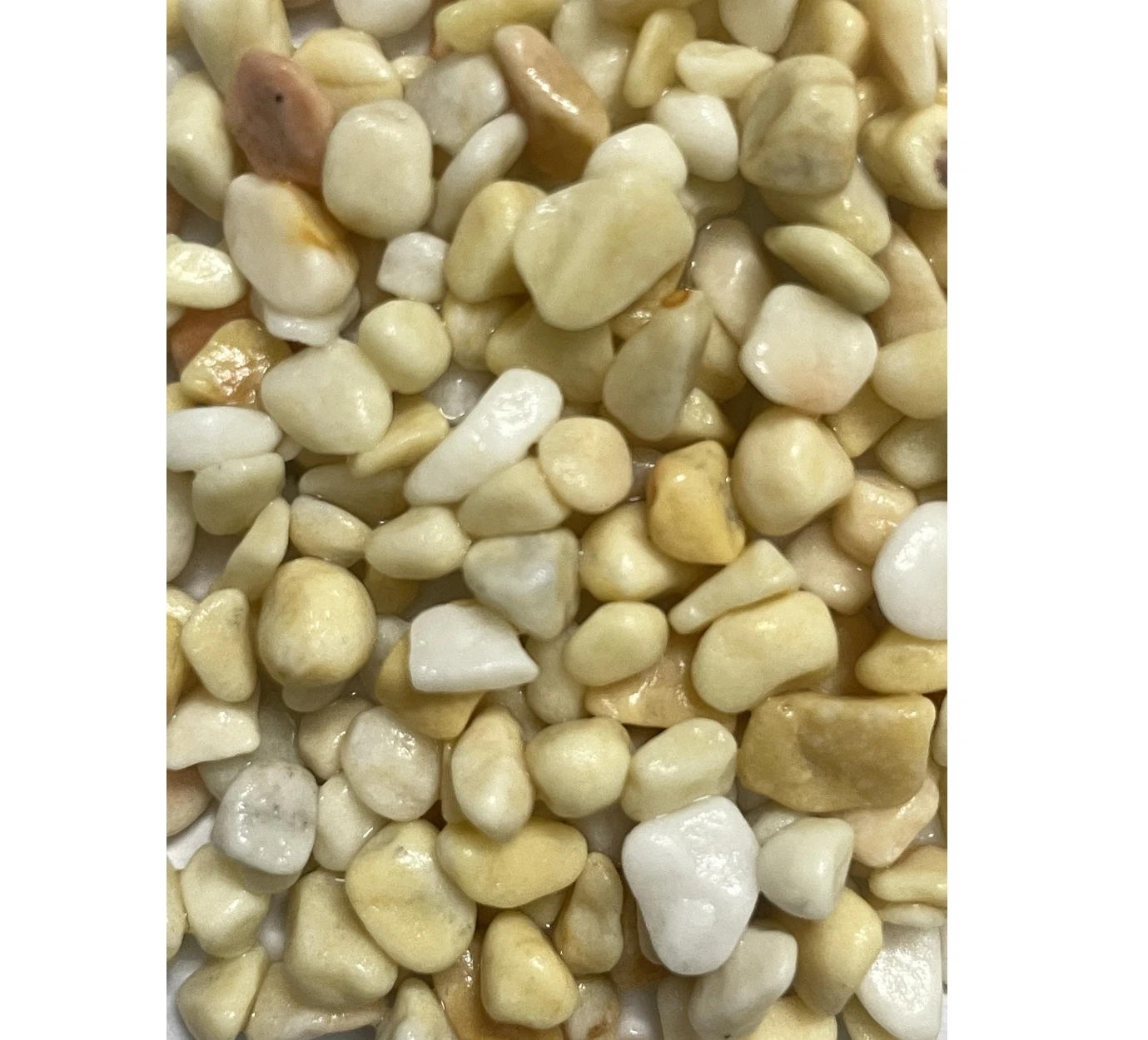 New natural yellow pebbles top quality tumbled stone pebble for garden landscape decoration outdoor  pebble stone
