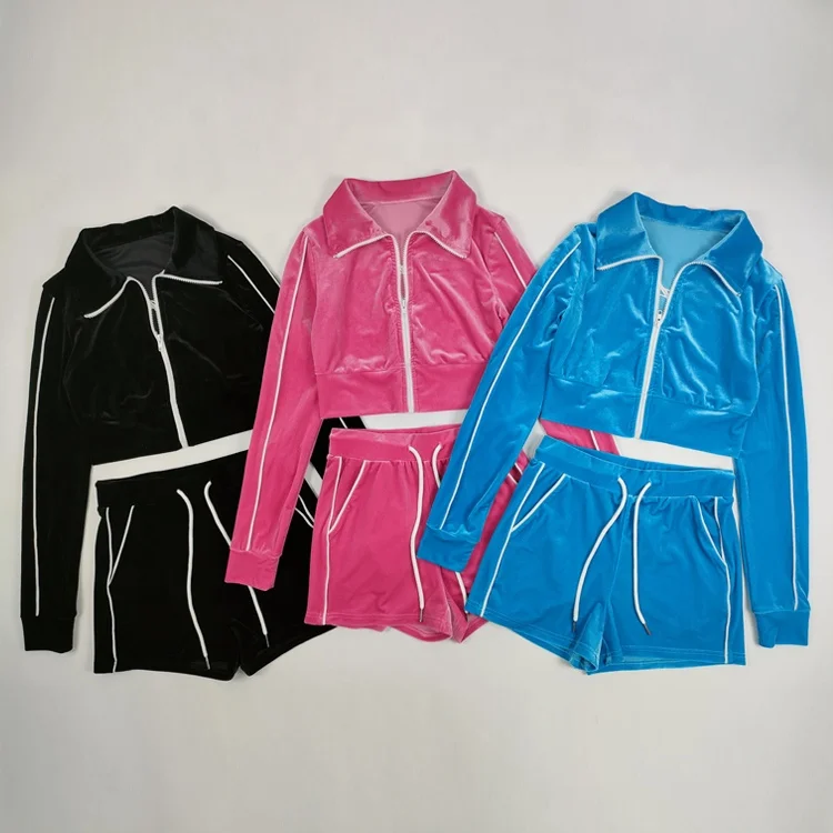 Custom Logo Velour Suits Shorts And Long Sleeve Crop Top Track Suit Workout 2 Piece Set Velvet Tracksuit For Women Breathable