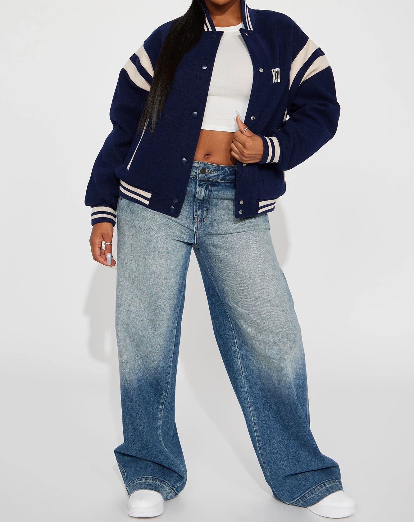 Oem Manufacturer Faux Wool Navy Varsity Jacket Snap Button Closure Contrast Color Polyester Lining Bomber Varsity Jacket For Men