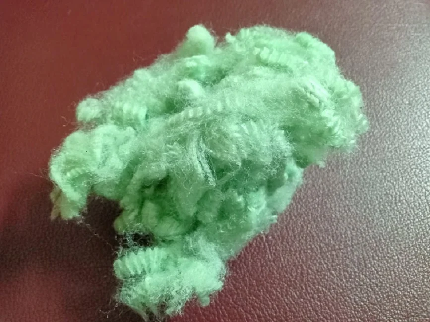 Low Price Recycled Hollow Fiber 15D HS Green Polyester Staple Fiber A Grade GRS fiber from Vikohasan Vietnam