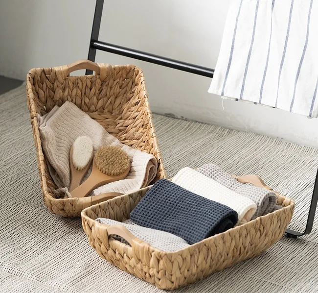 Rectangle Water Hyacinth Baskets Laundry Hamper Wicker Baskets With Wooden Handles For Dirty Clothes For Bathroom