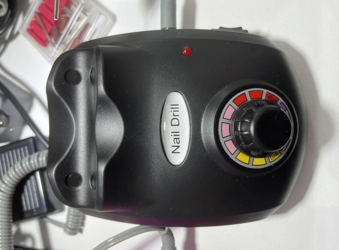 Factory Price Nail tool Polishing Manicure Pedicure Equipment Strong Grinding 203 Nail Drill Machine