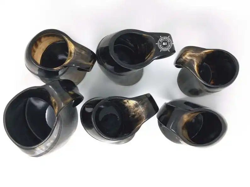 Antique customized good quality handcrafted natural drinking horn mug viking carving horn tankard curved mugs from India