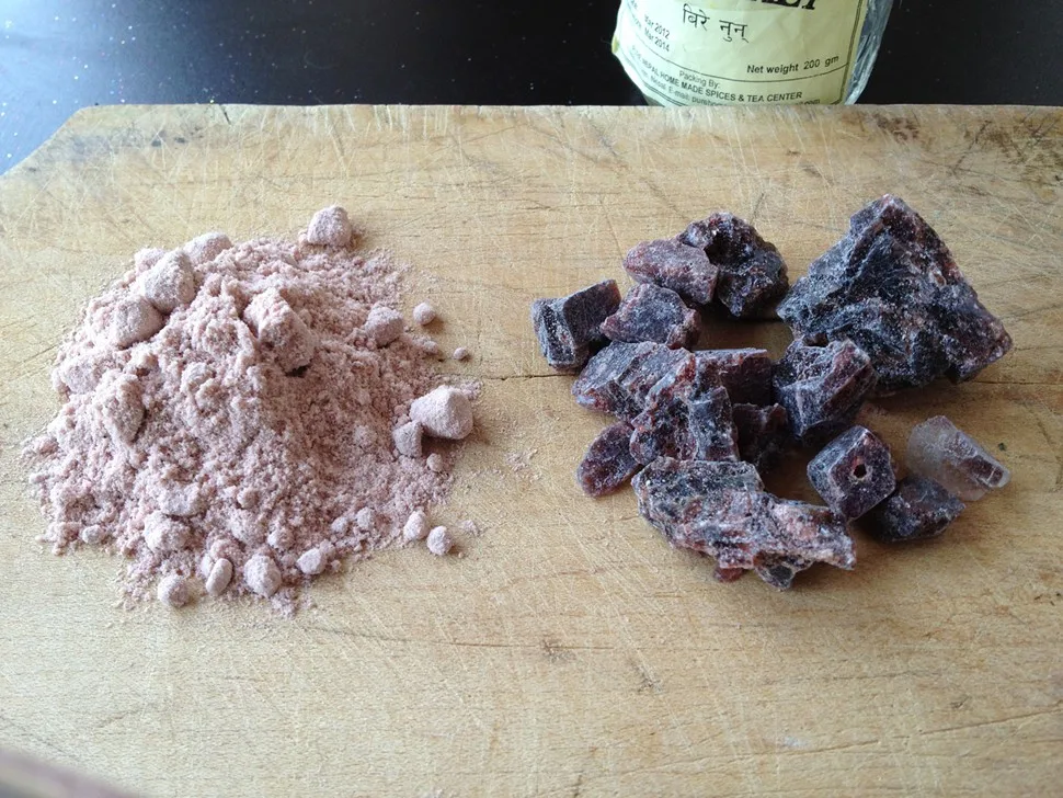 Mineral Richness Himalayan Natural Food Grade Black Salt Pakistan Best for Health and Wellbeing Organic Coarse Grain Black Salt