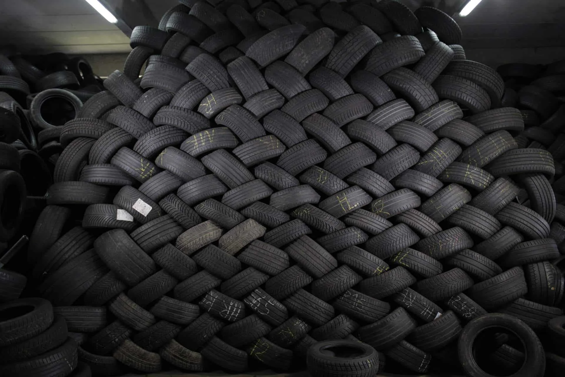 Cheap Used Tyres in stock /Premium Grade Used Car Tires for Sale