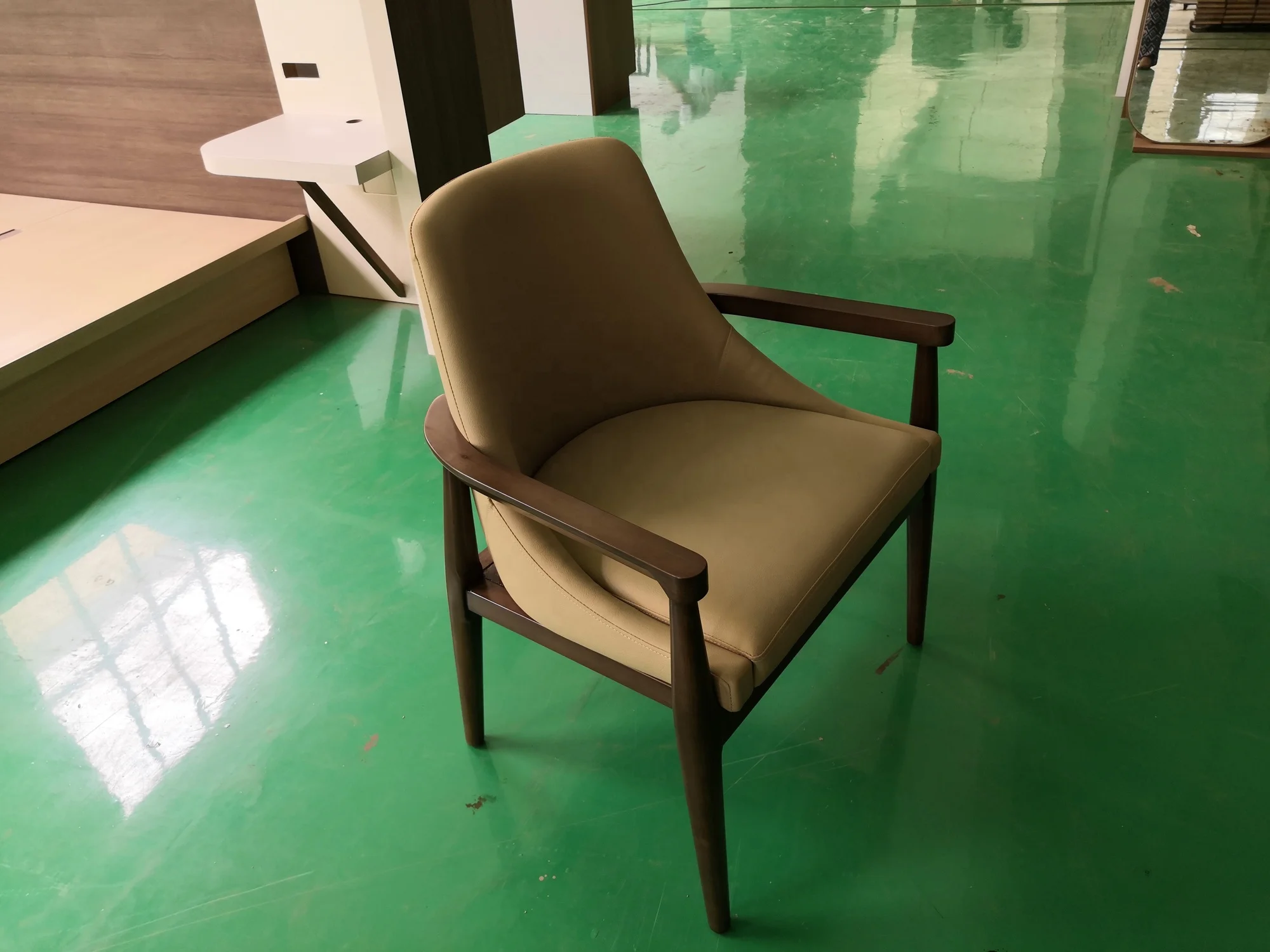 Ramada inn suites Roja by Wyndham Hotel Bedroom Furniture Hotel Room Furniture Suppliers Manufacturer