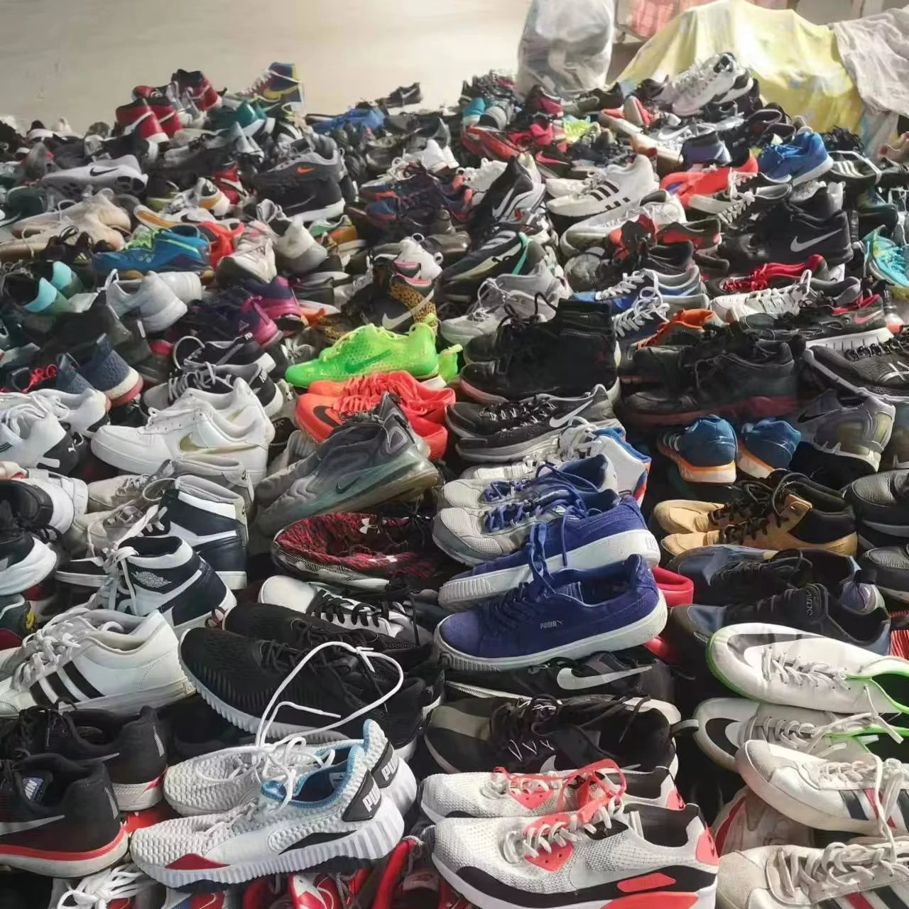 Wholesale Used Clothing in Bales Used Sweaters Second Hand Clothes 45kg