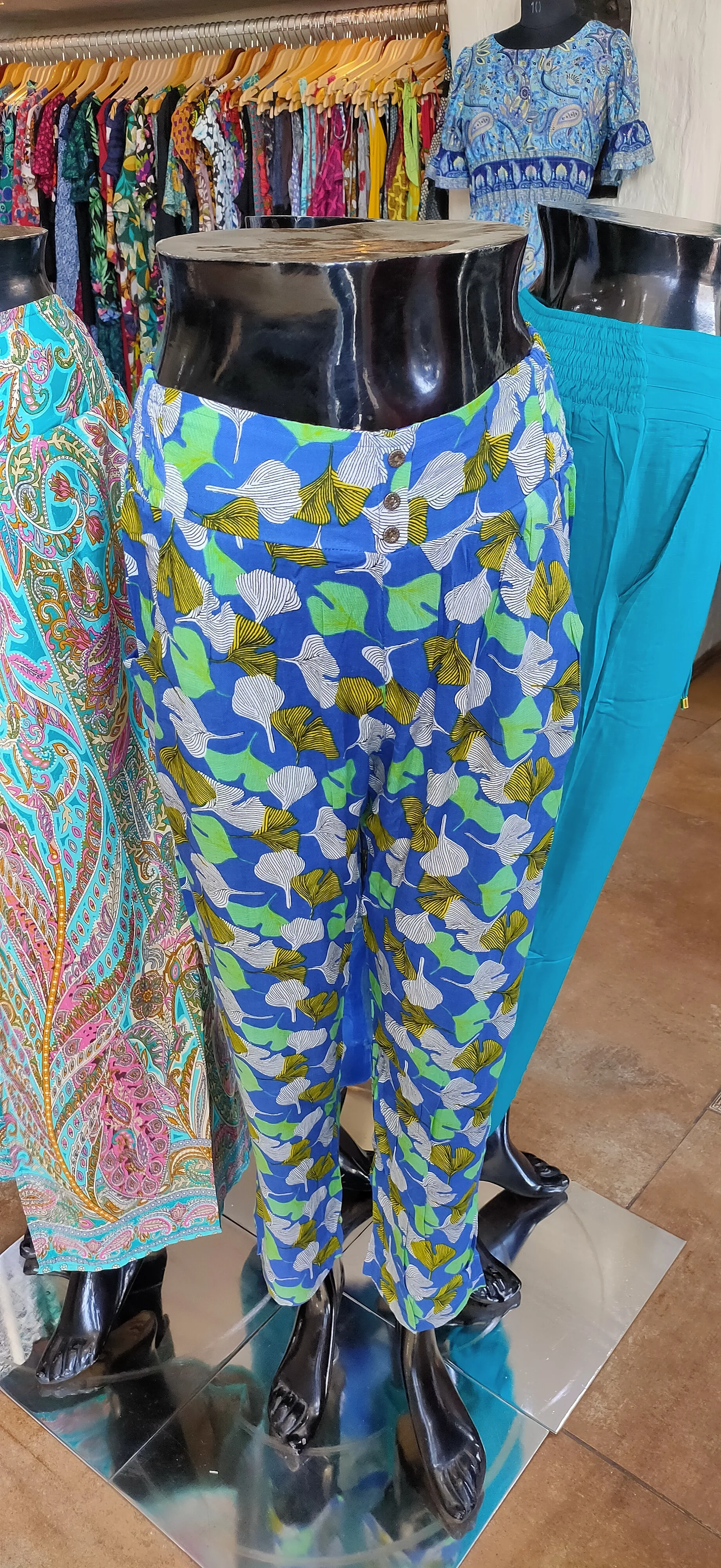 Multiple Sizes Comfortable Wear Ladies Rayon Solid Dyed Pants For Women At Wholesale Price From India