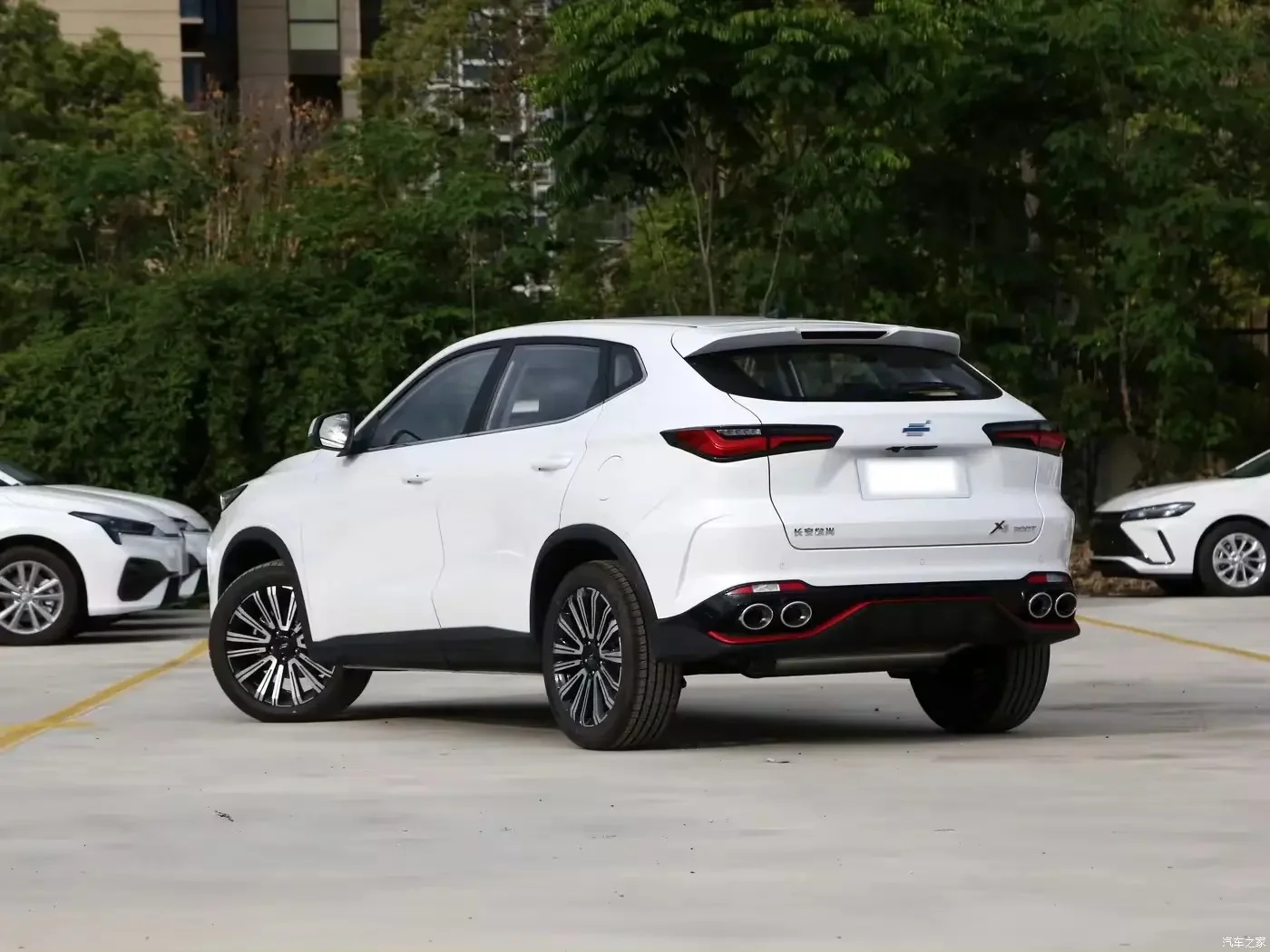 Лидер продаж в Китае 2023 Changan Auchan X5 1 5 T премиум-класса бензиновый автомобиль компактный внедорожник