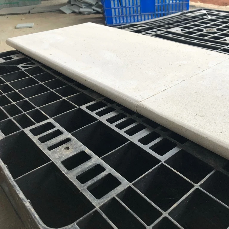 Indonesia Cheap Natural Splitted Beige Limestone Wall Tiles Cream sandstone white limestone