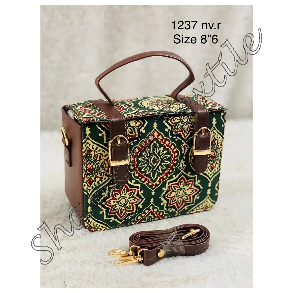 New Arrival Cotton Prints Fabric Designer Women Purses Ladies Sling Bag Light Weight Sale From Indian Manufacturer Wholesaler