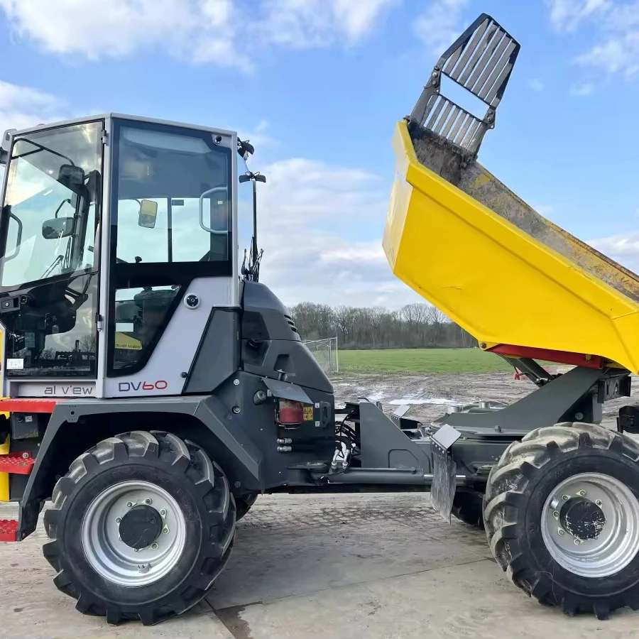 Mitsubishi DV60 4x4 Swivel Dumper Truck Excellent Condition Diesel Fast Gear Box 30t Gross Vehicle Weight Steel Material Left