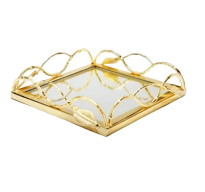 Glossy Antique Finished Serving Trays Used for Serving Delicious Food at Home and Hotel Manufacture by India