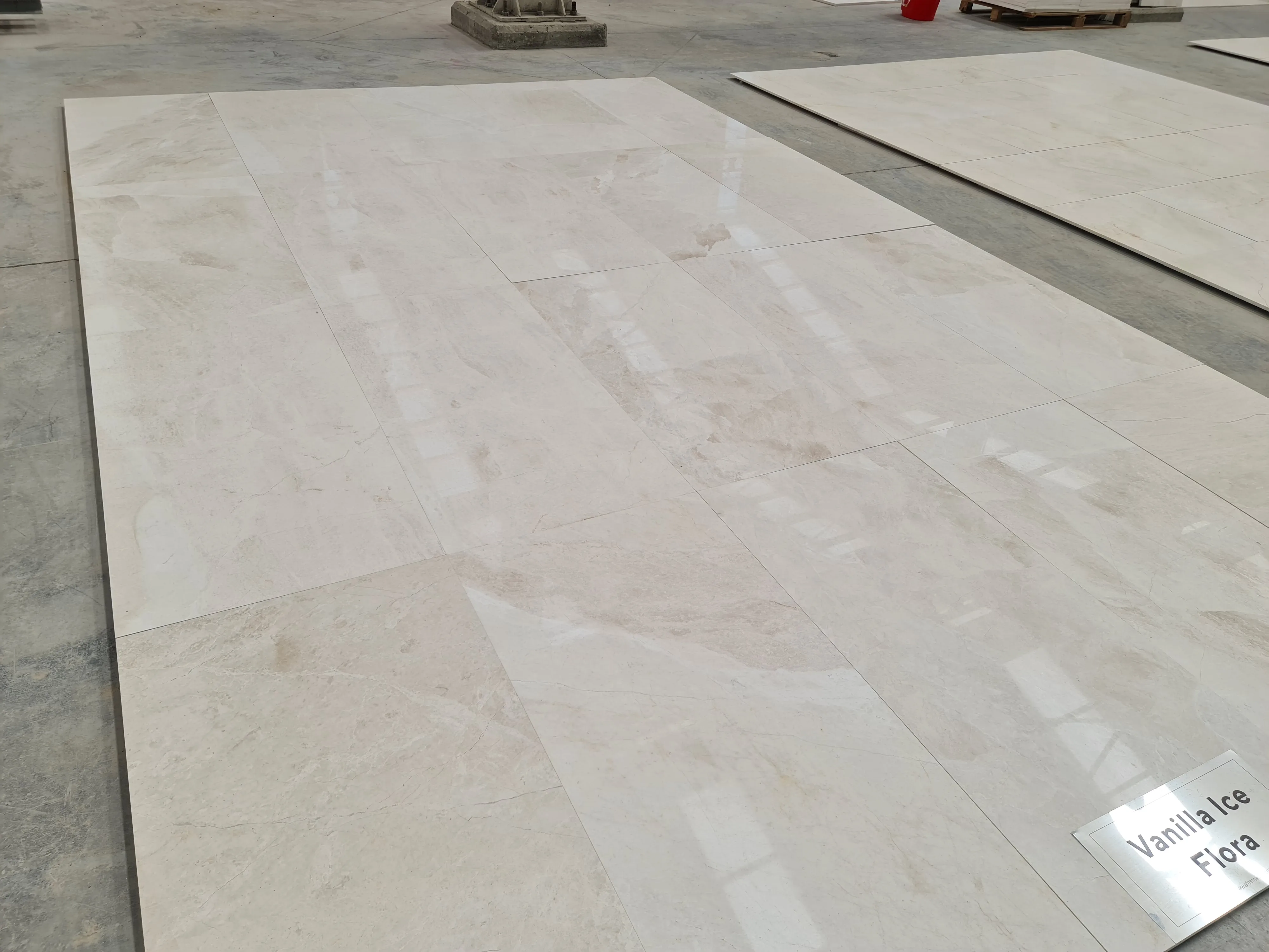 2023 Vanilla Ice Flora Marble Outdoor Stone Customizable Modern Design Hot Selling Polished Finish Turkey Factory Wholesale