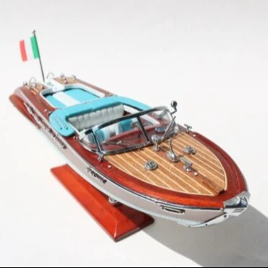 Производитель Gia Nhien одобрил индивидуальный дизайн небольшой специальный Riva Aquarama 25 см-деревянная скоростная лодка высокого качества