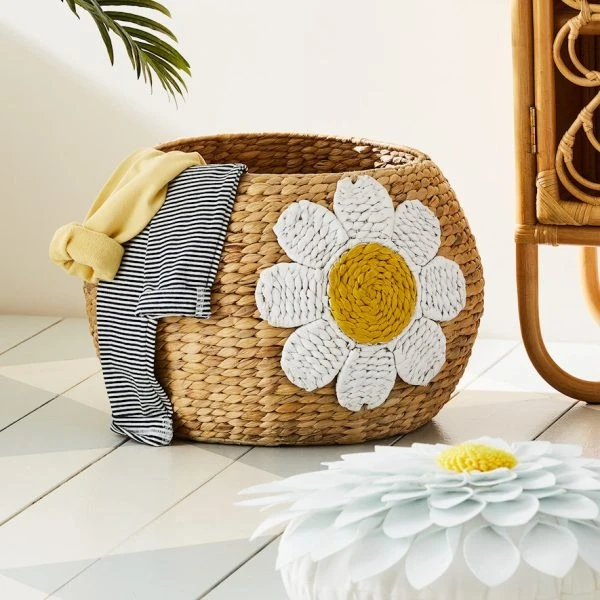 Cheapest price wholesale in Vietnam woven basket home storage & organization seagrass basket decorative for clothings bathroom