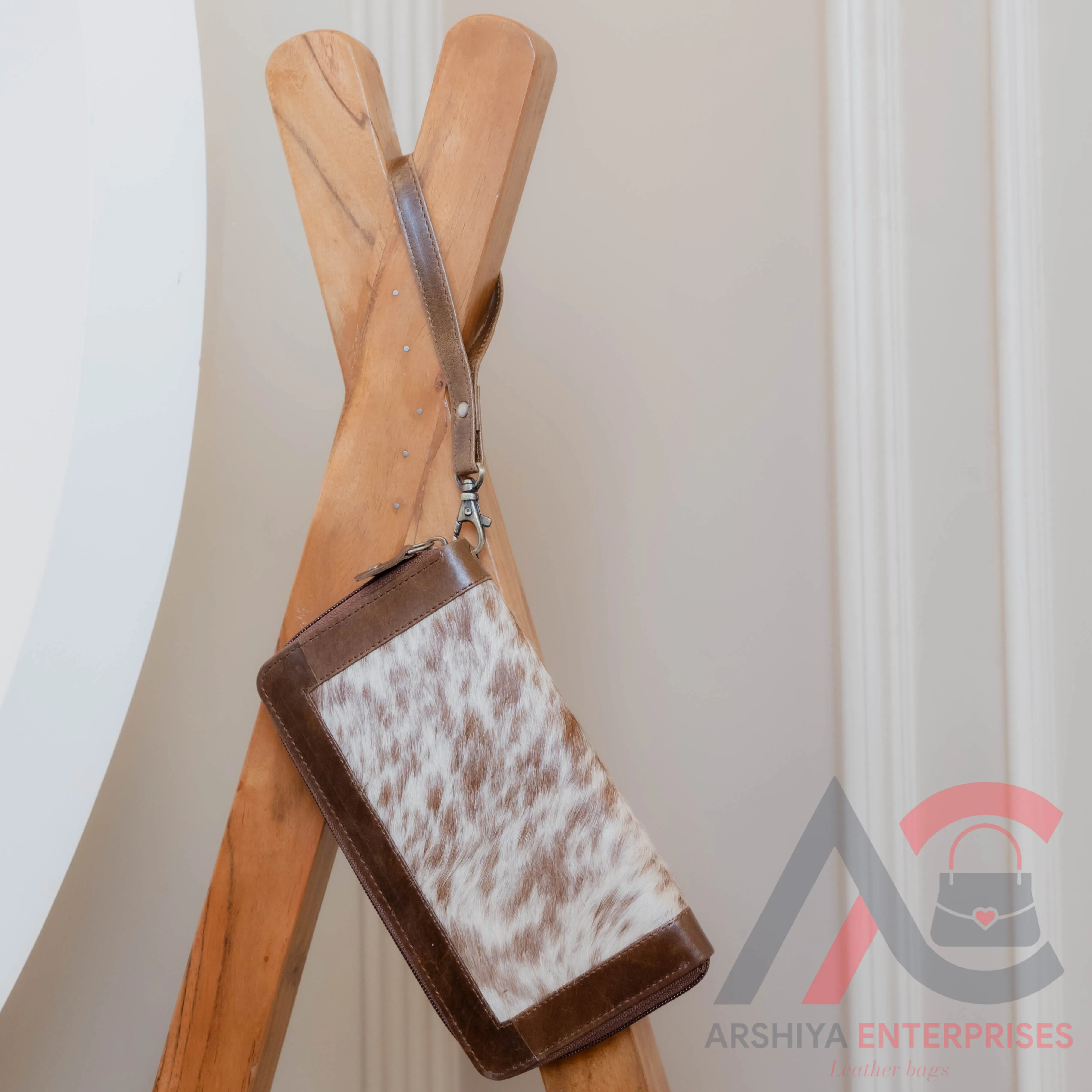 New Western Hair On Cowhide Leather Wallet For Women Genuine Leather Purse Card Phone Case Stylish Collection Clutches For Women