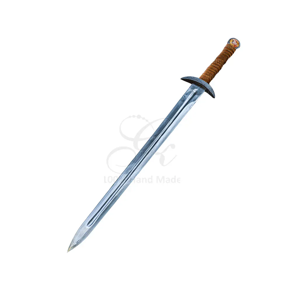 Handmade Damascus Steel Hunting Sword New Arrival 2024 OEM Handcrafted Damascus steel Sword knife for Retailers & Wholesalers