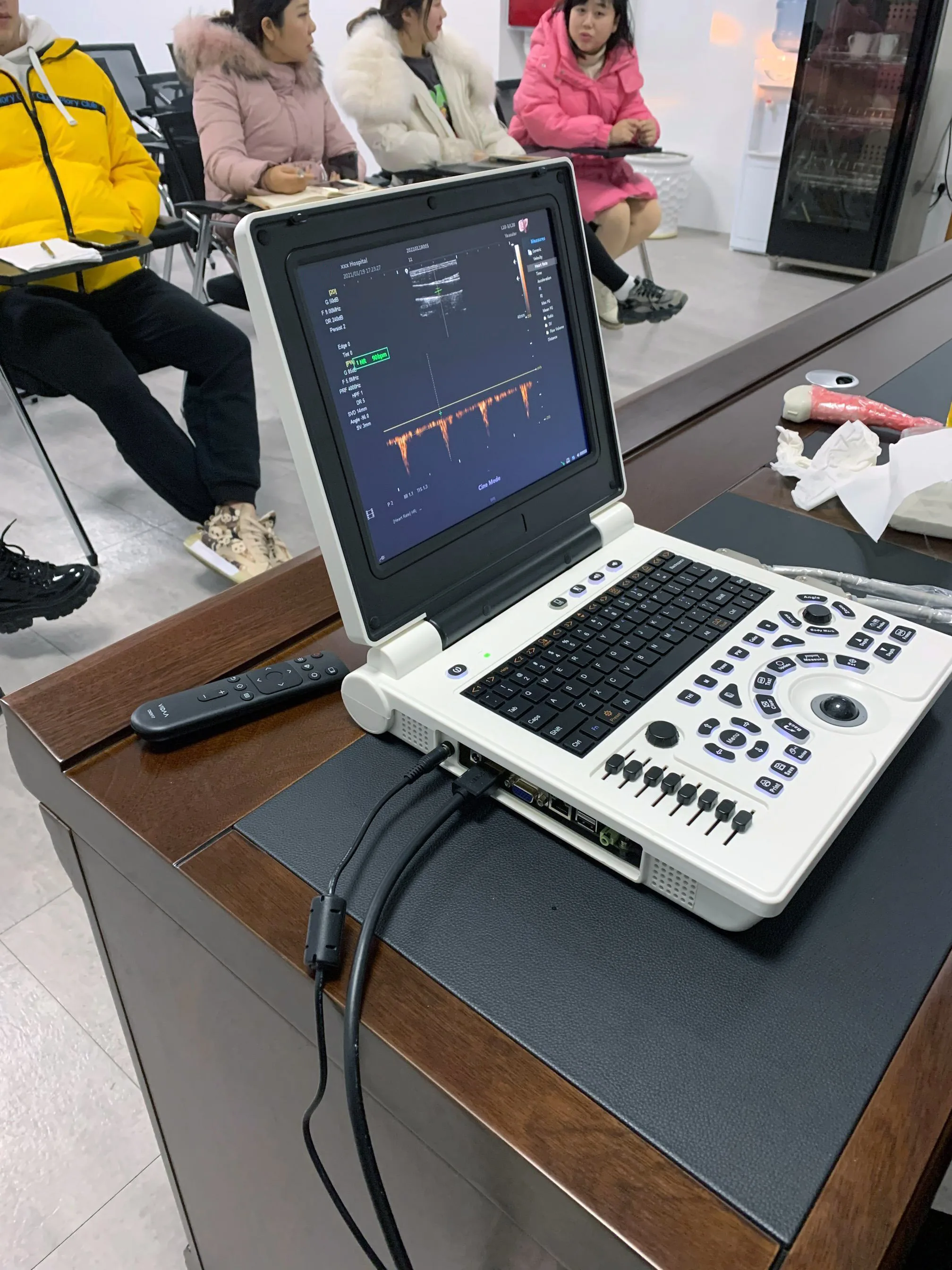 Cheapest 3D Laptop Color Doppler Ultrasound Diagnostic System  Machine for Hospital
