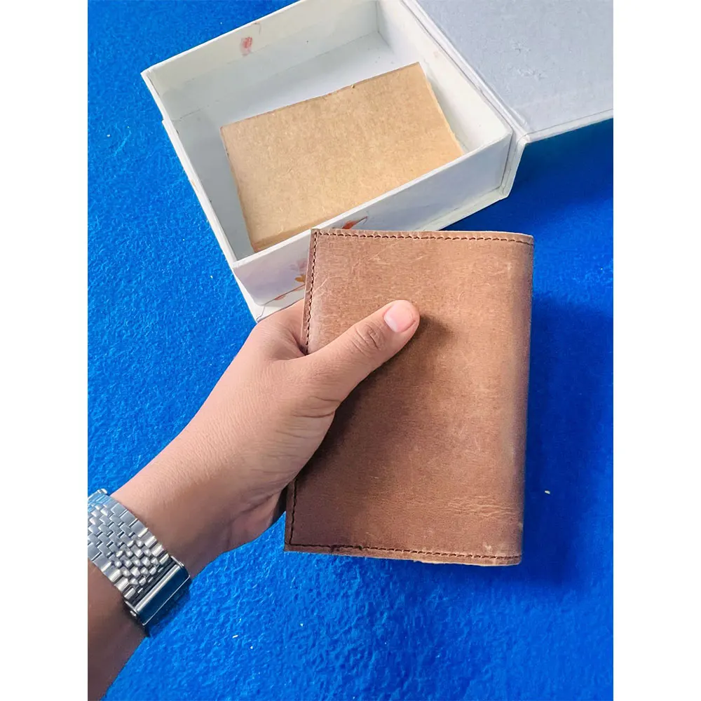 Best Quality Handmade Rifilling Leather Journals with Book Mark and Gift Boxes Available Custom Size and Color