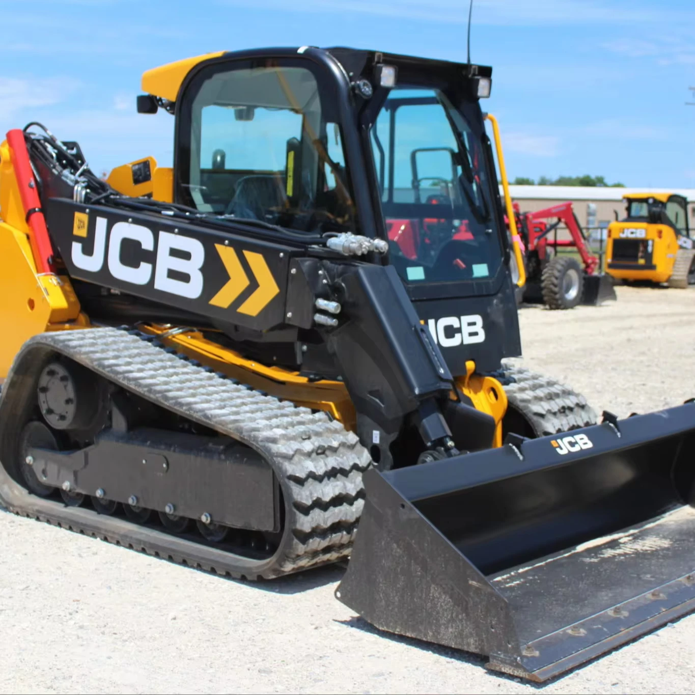 JCB 3TS-8T экскаватор-погрузчик Инженерная и строительная техника