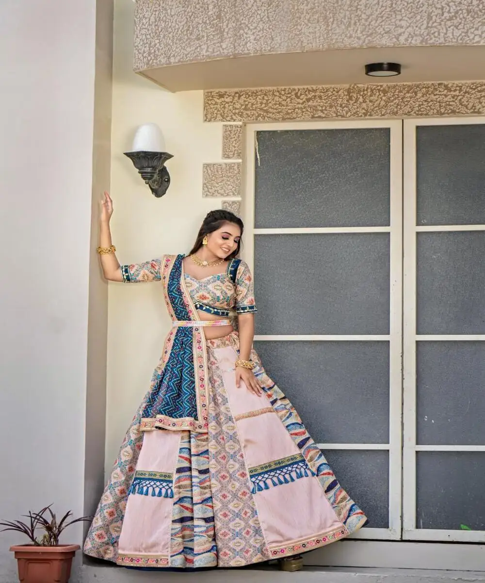 Модный свадебный набор Lehenga: шикарный длинный Choli Lehenga для начинающих невест пакистанский Ni королевского образа