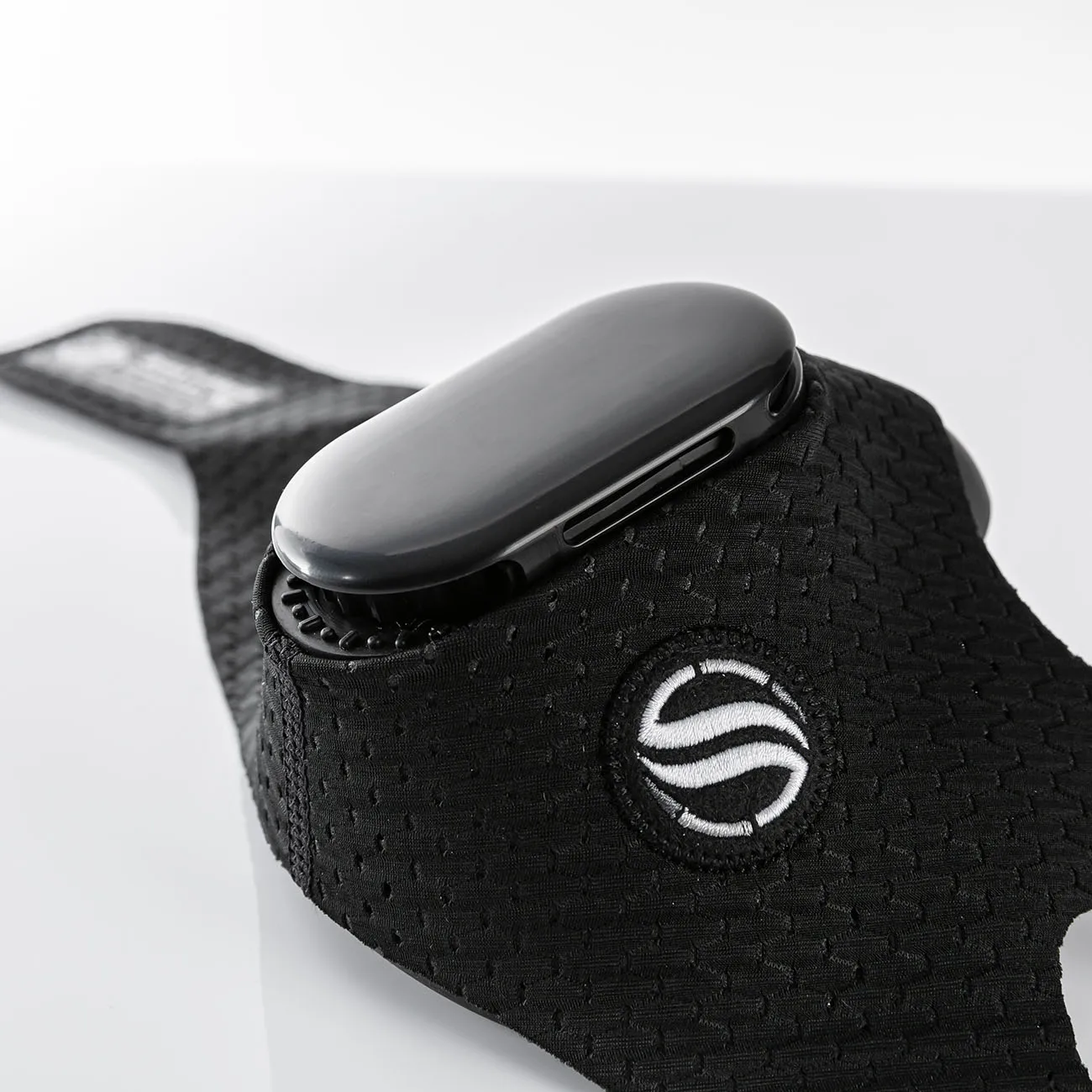 Sports Training Mask for Enhancing Lung Capacity and Workout Strength Breathing Made in South Korea Solid Band