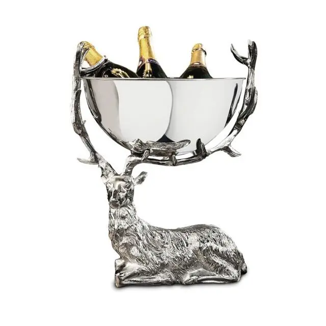Reindeer Sitting Sculpture  Champagne Ice Bucket For Bar Hotel & Restaurants Decorative Bar Accessories In Silver Finished