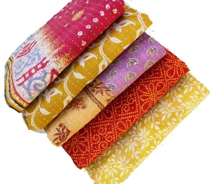 Одеяло кисточка разных цветов