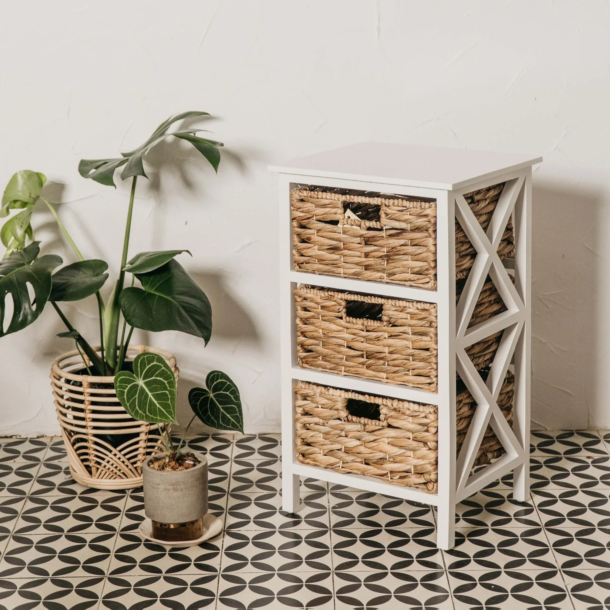 Best price MDF nightstand bedside table home furniture wooden closets top selling bathroom storage cabinet