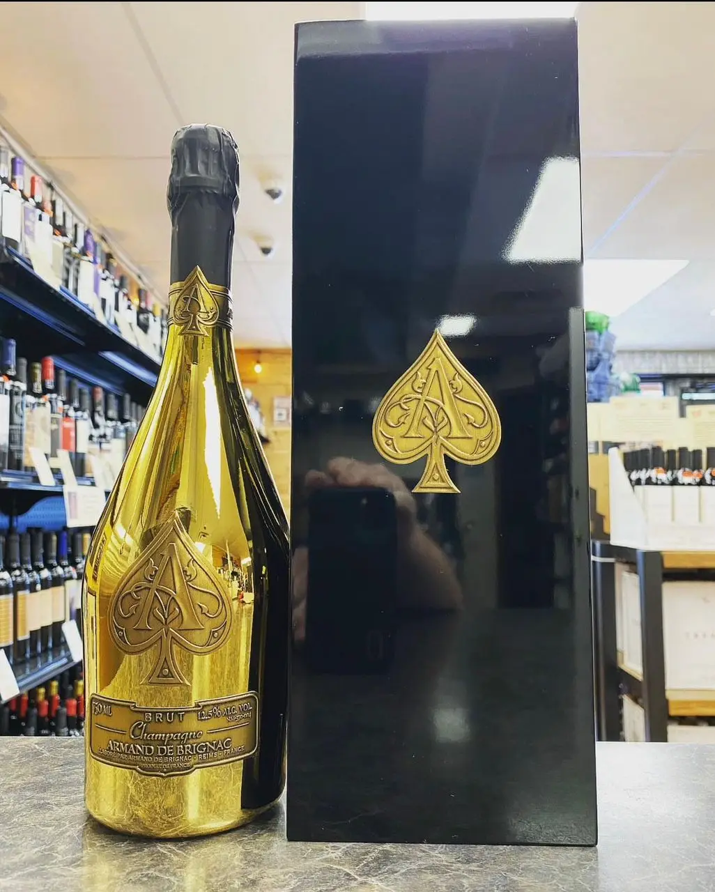 Туз пик шампанское всех цветов