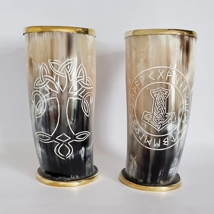Top quality wholesale handcrafted carved natural drinking horn glass for beer water for home restaurant Hotel from India
