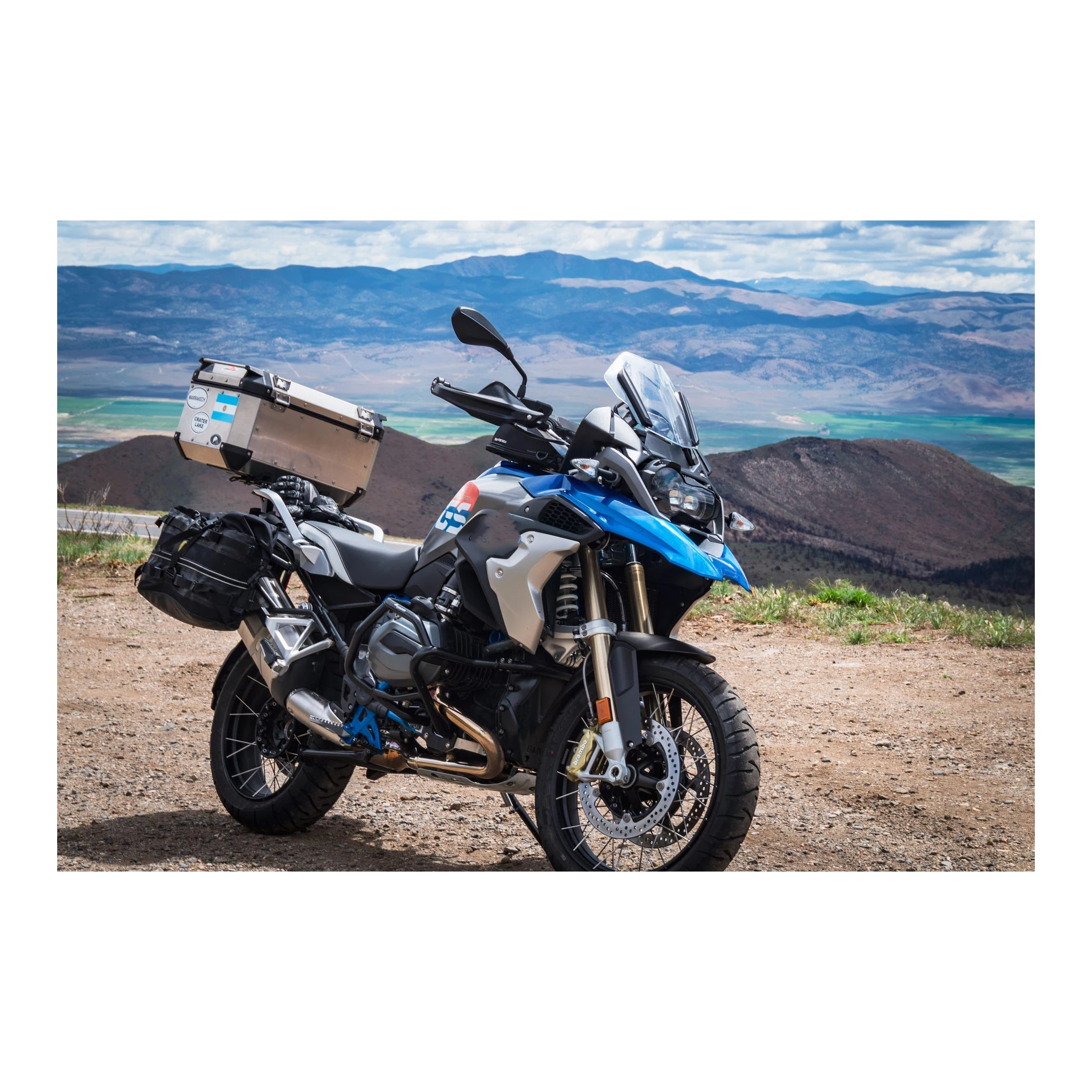 Отлично используемые мотоциклы непосредственно производимые заводом Bmw gs 1200 (2018-2024) черного цвета металлик с мощными двигателями