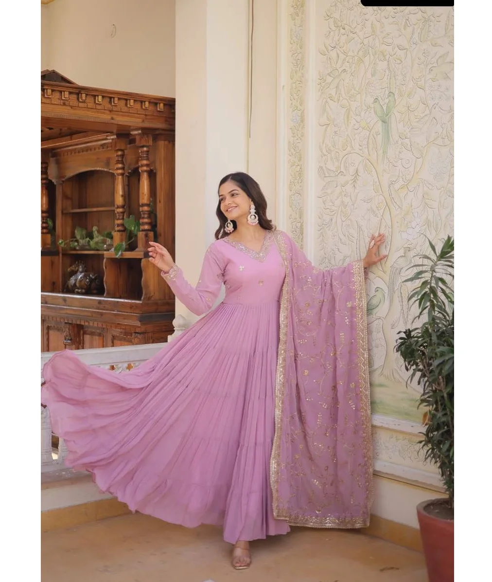 New Arrival Pakistani salwar kameez indian dresses for women Anarkali Gown for Wedding Function Beautiful New Design Women Dress