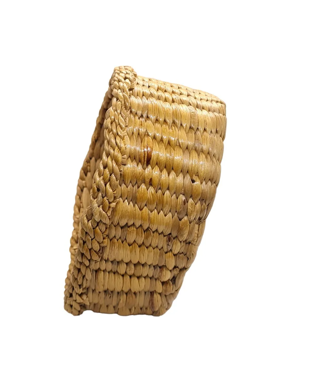 Wicker Baskets Handmade Wood  Bamboo Crafts natural Arts and Crafts Gift Fruit Basket Cheap Heart Pattern From Thailand