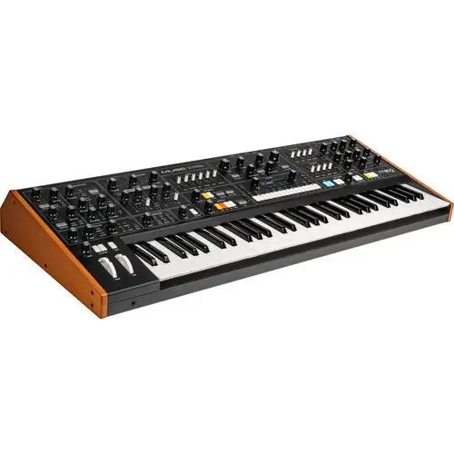 8-голосовой аналоговый битомбральный полифонический синтезатор Moog Muse