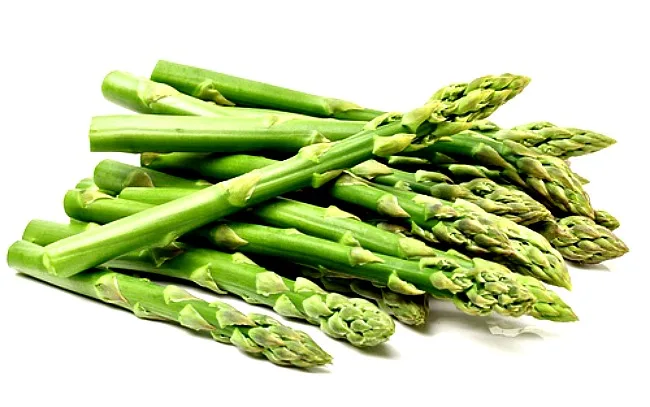 BEST SALE !!! FRESH ASPARAGUS WITH HIGH STANDARD EXPORT  AND COMPETITIVE PRICE FROM VIETNAM 2023