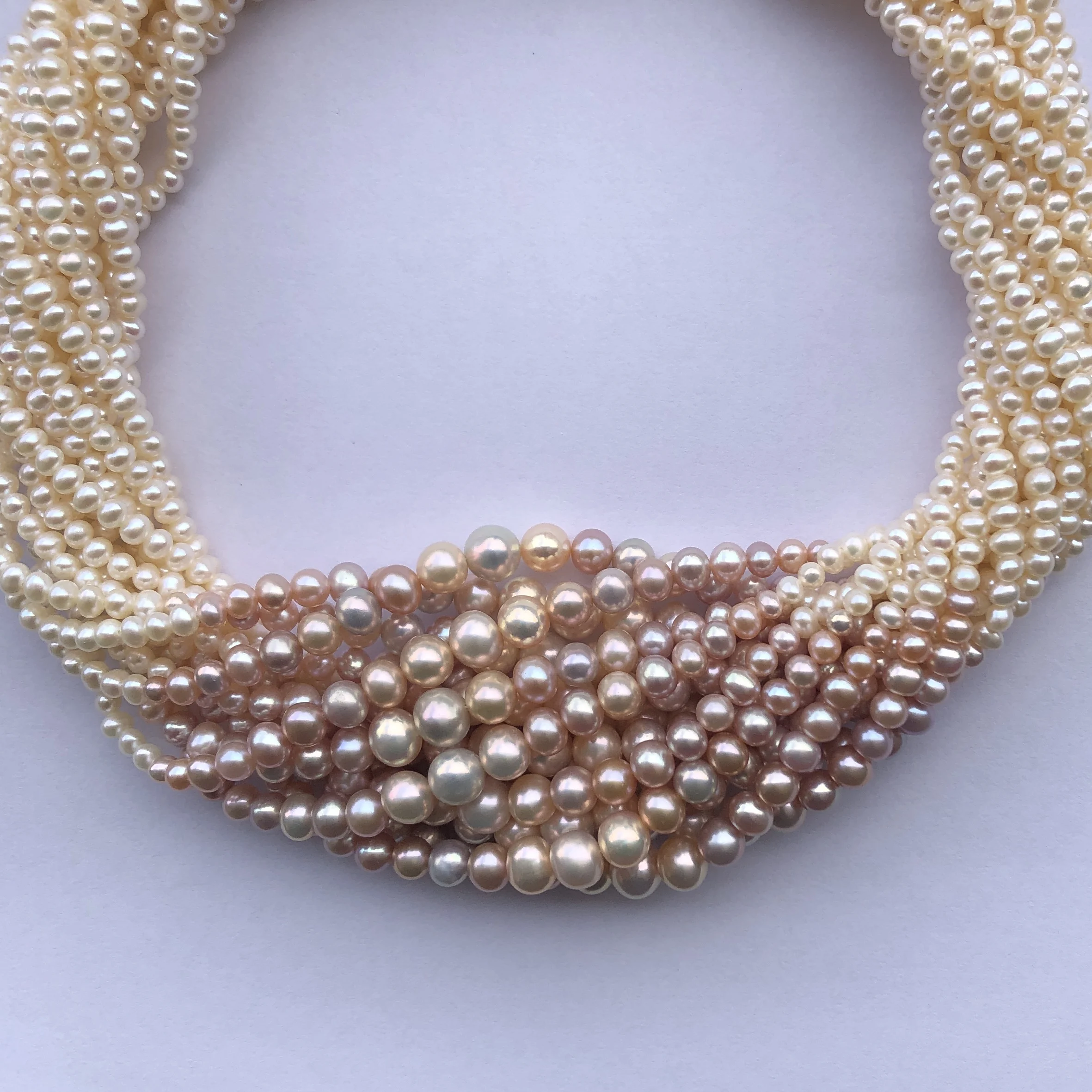 4mm 6mm 8mm Natural White Yellow Pink Freshwater Pearl Stone Round Beads Wholesale Factory Cultured Pearls Jewelry Making 2024