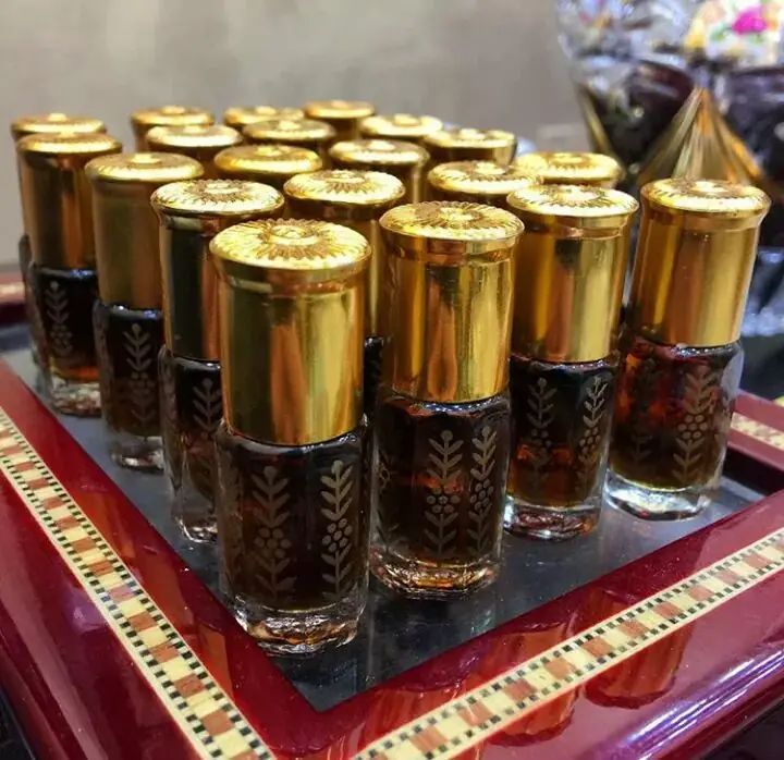Pure Assam Oud Oil, Natural Indian Agarwood Oil - Muri, Salla, Jura & Char 4 Varieties with 4 Grades in each Available